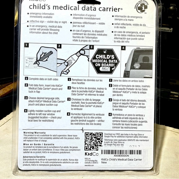 KidCo Child's Medical Data Carrier for your Car in case of accident/emergency - Picture 2 of 10